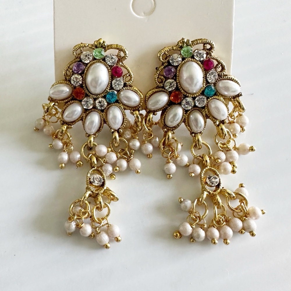 Faux Pearl Chandelier Dangle Earrings Costume Jewelry Multicolor Rhinestones 25$